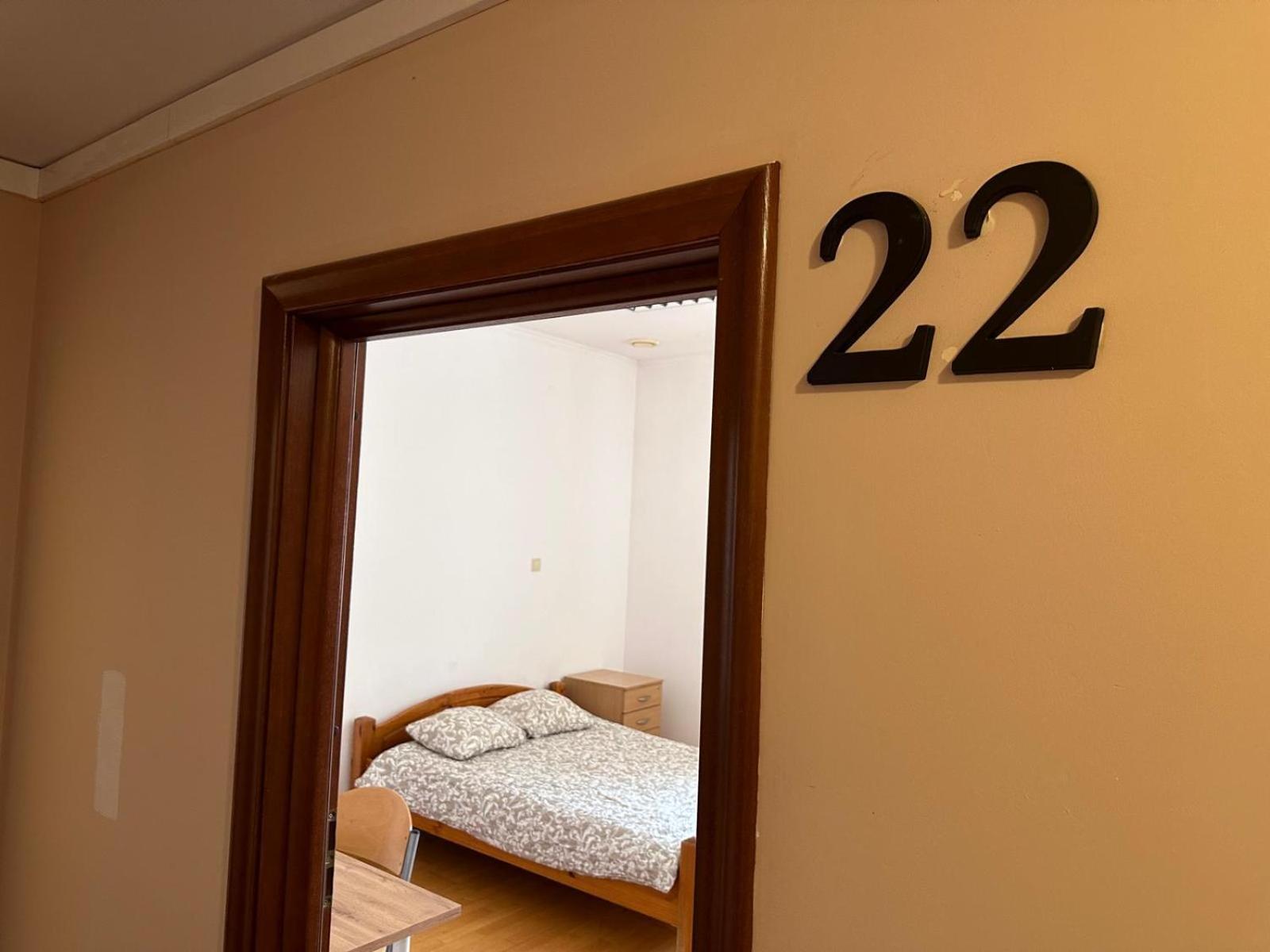 Plus Rooms - 24H Self Check-In Poznan Bagian luar foto